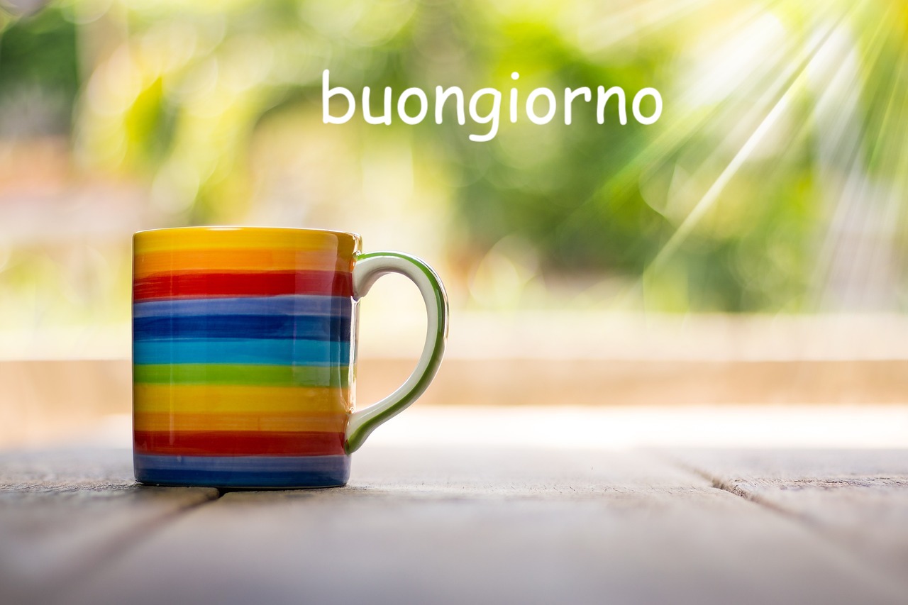 foto e immagini x buongiorno col caffè con tazza bandiera arcobaleno